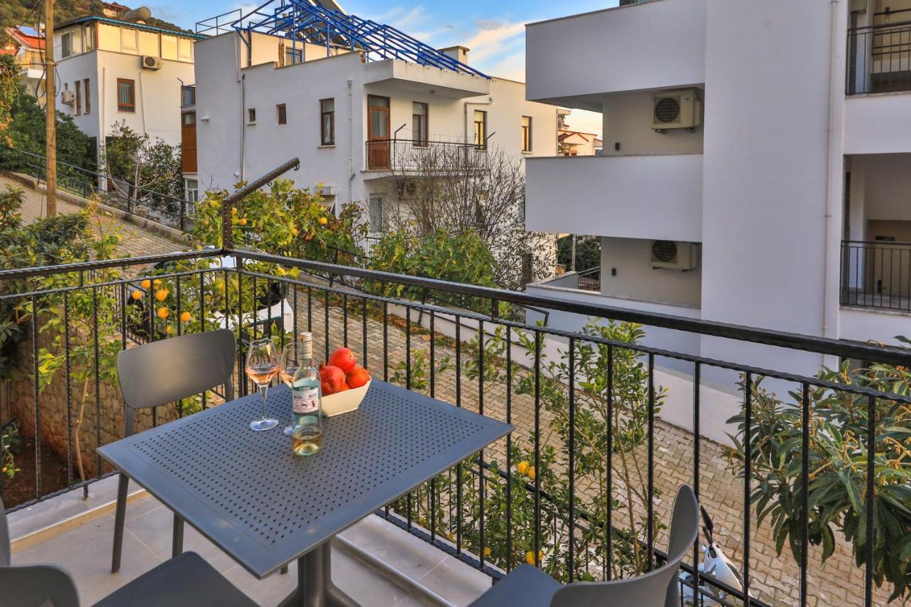 Tugce Apart Appartement Kaş Buitenkant foto